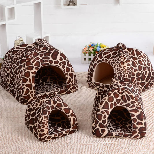 Strawberry House for Small Dogs & Cats