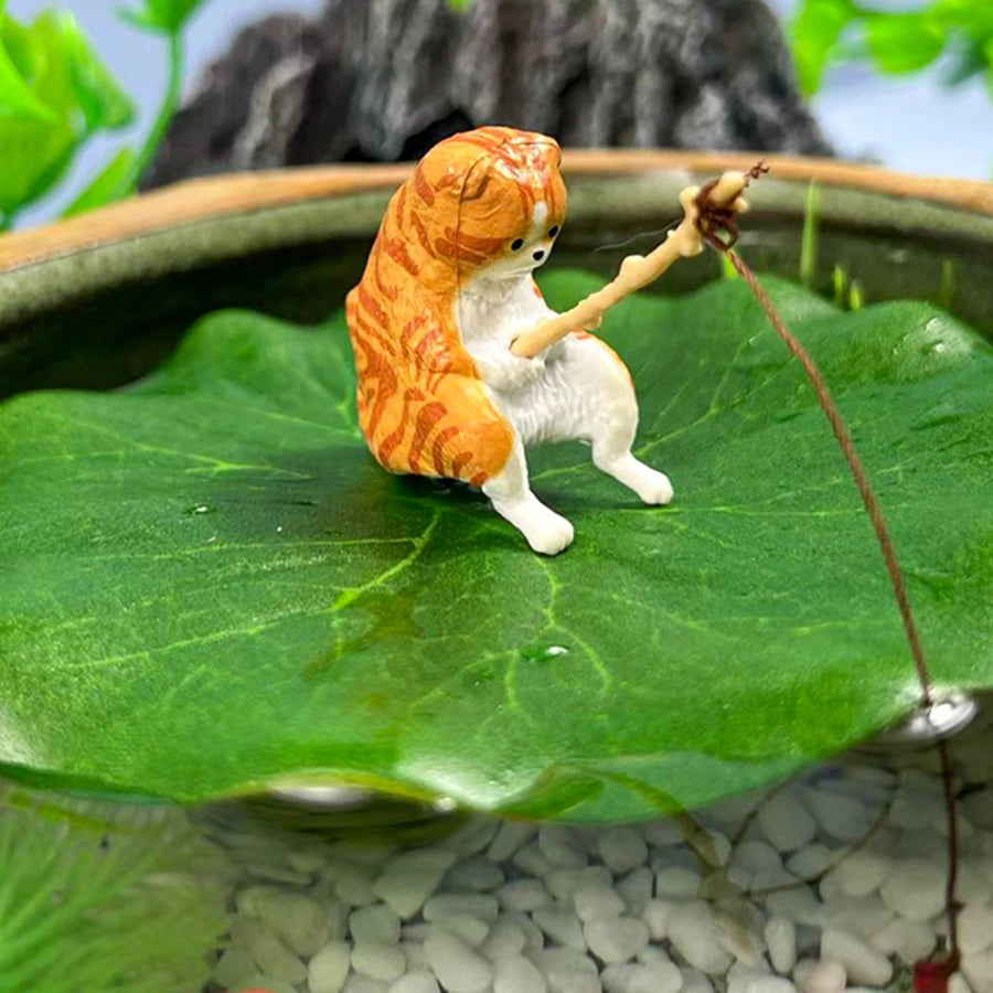 Fishing Cat Aquarium Figures