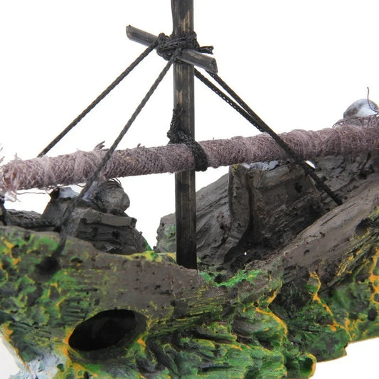 Pirate Ship Aquarium Décor