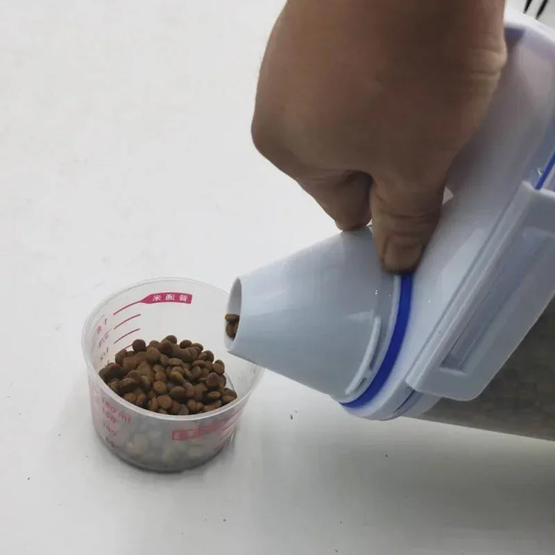 Plastic Food Storage Container