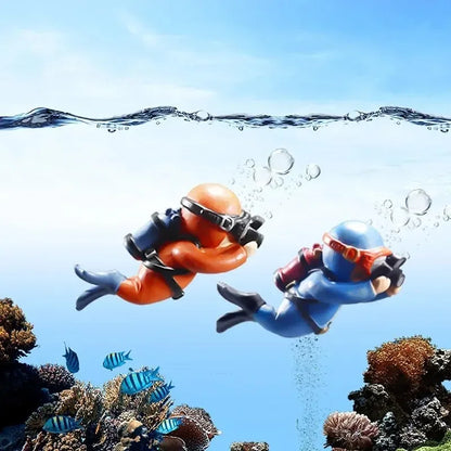 Divers Aquarium Figures